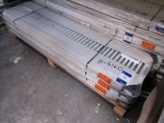 3 Kingrad Compact 11 400x1600 radiators 11-040160-34 Location Warehouse