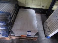 1 Kingrad Compact 11 900x500 radiator 11-090050-34 Location Warehouse