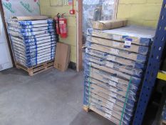 29 Kingrad Compact 11 900x700 radiators 11-090070-34 Location Warehouse