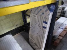 1 Kingrad Compact 11 900x400 radiator 11-090040-34 Location Warehouse