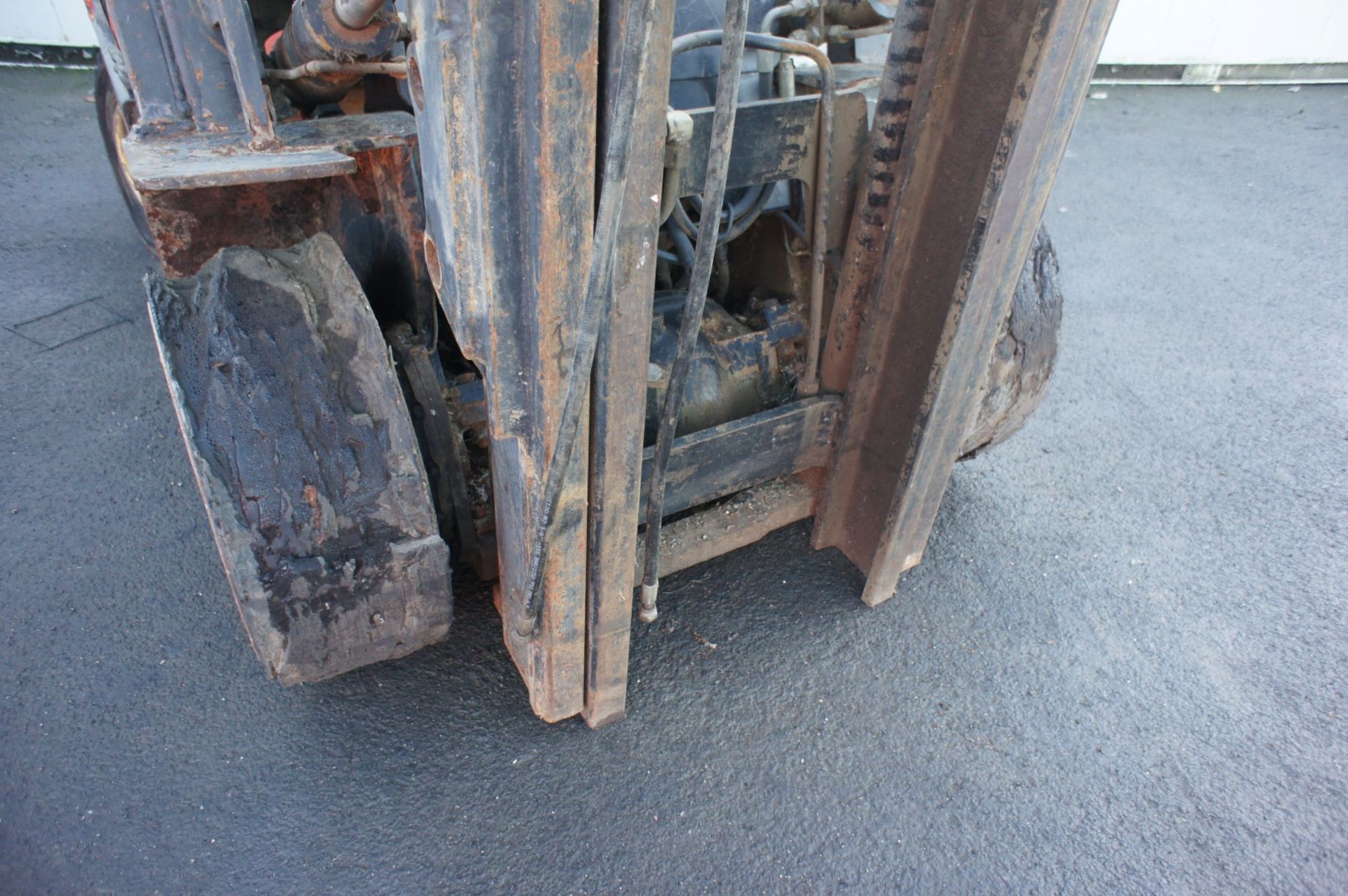 * Daewoo D305-3 Forklift Truck, diesel, duplex mast, incomplete, spares or repair, 12351 hours, - Image 6 of 7