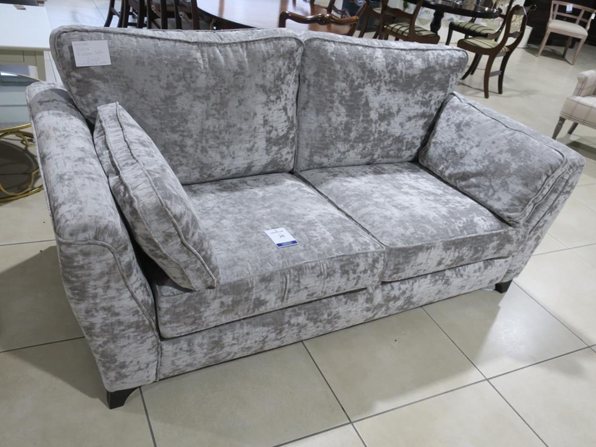 * An Alstons Sullivan Three Seater Sofa cover range E 8222 (width 200cm) (RRP £1247)