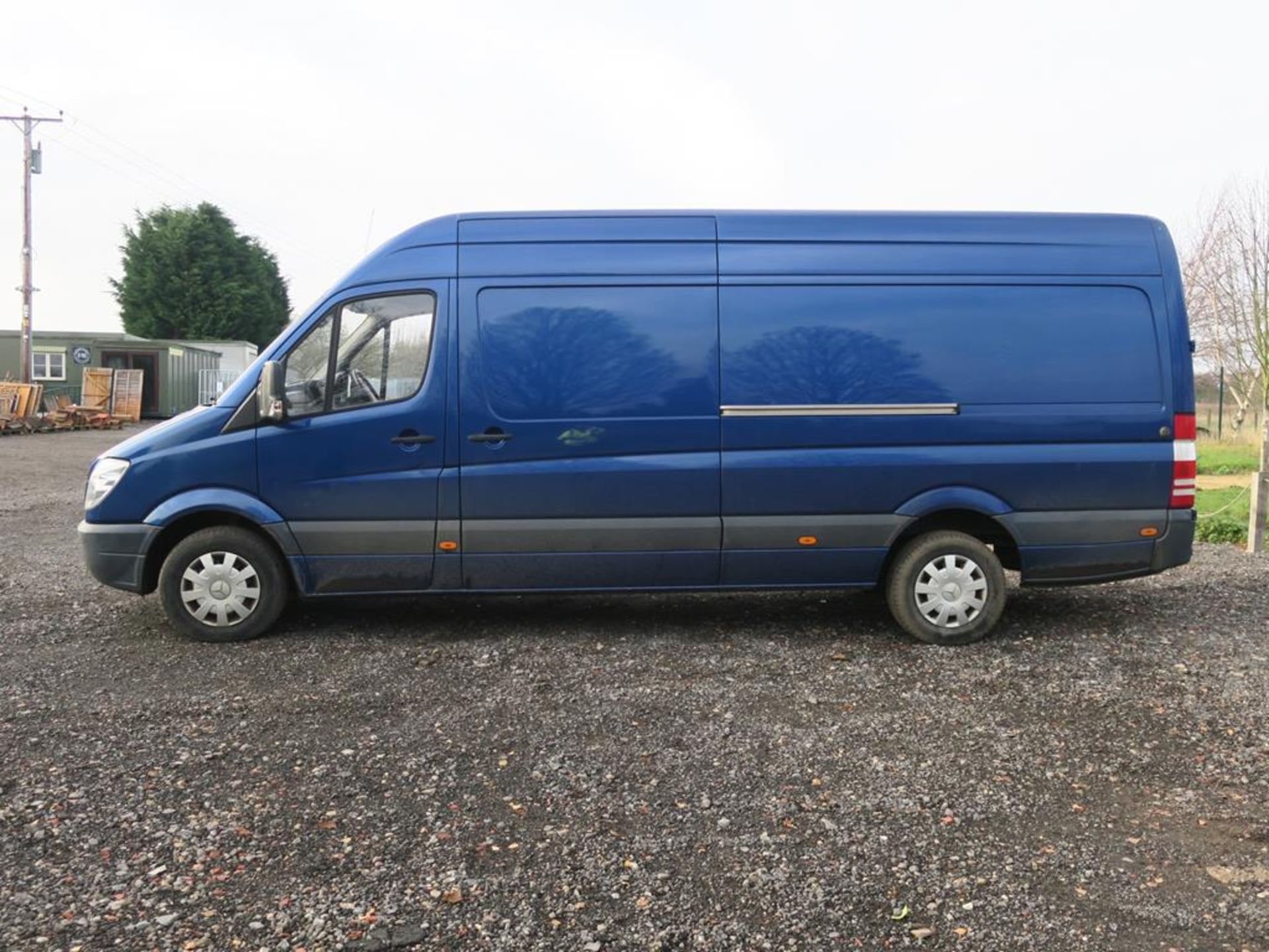 * Mercedes Sprinter 319 CD1 2987cc 3 litre V6 diesel; Registration YE61 XVX; MOT 14th November 2019; - Image 4 of 27