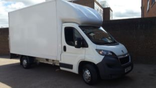 * 2015 Peugeot Boxer 335 HDI 3.5 tonne Luton Van with 500Kg Tail Lift and Aircon, Reg GN15 FTA,