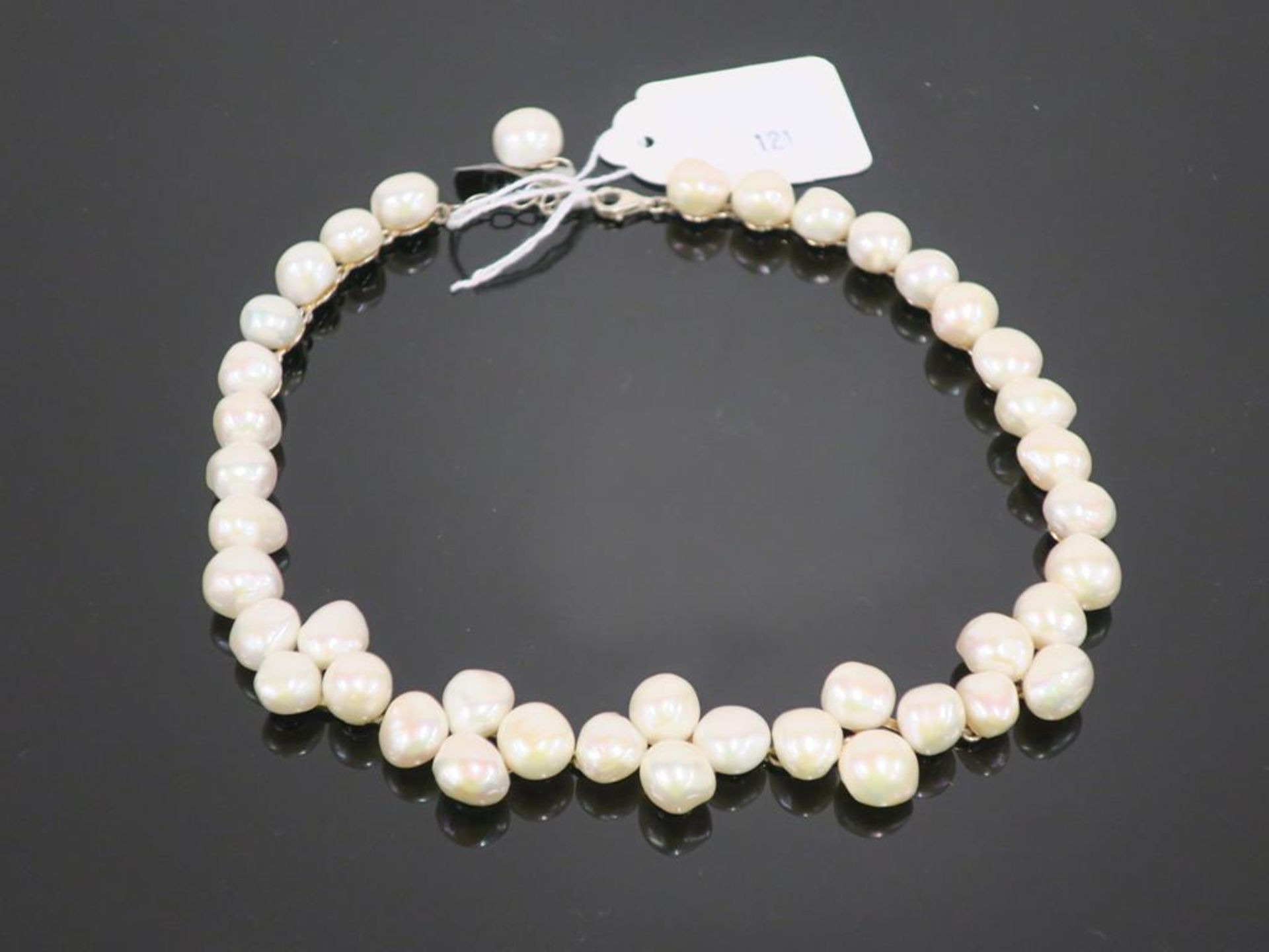 * Silver Pearl Necklace (Retail Price: £365)