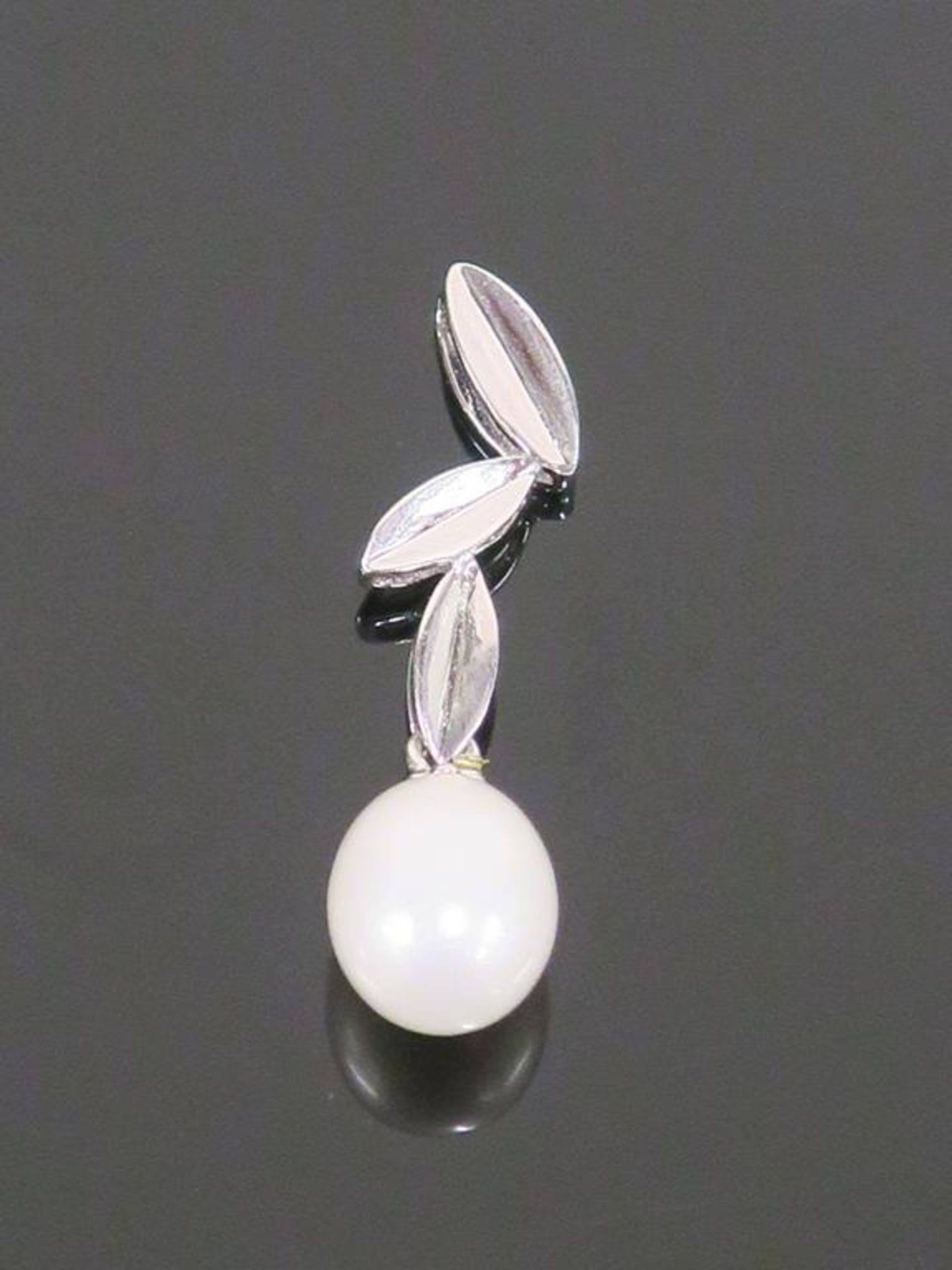 * Silver Freshwater Pearl Pendant (Retail Price: £45) and 3 x Pairs of Silver Earrings (Retail - Image 2 of 5