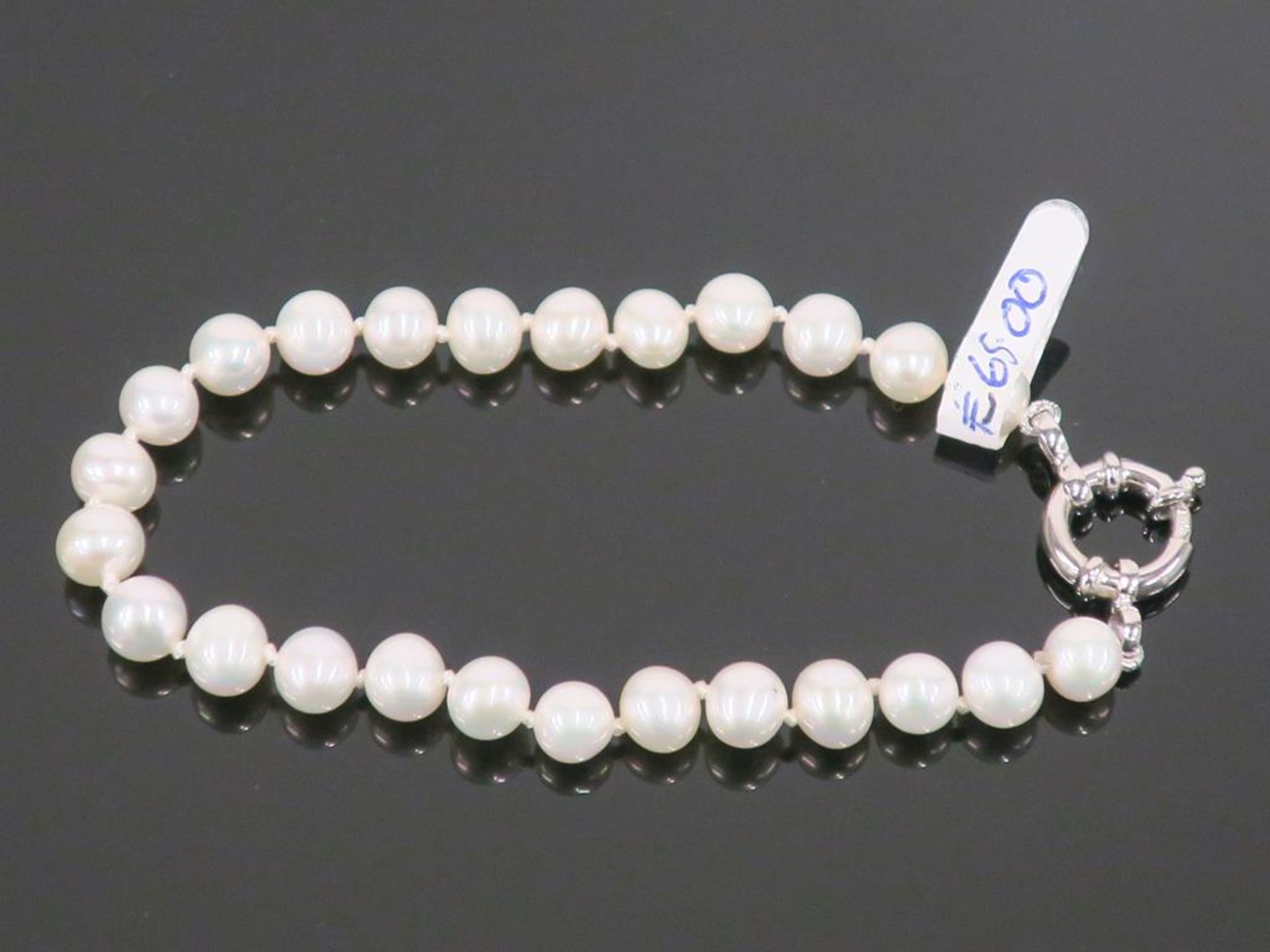 * Silver Freshwater Pearl Bracelet (Retail Price: £65) (42712) and Silver Sleepers (Retail Price: £ - Image 2 of 6