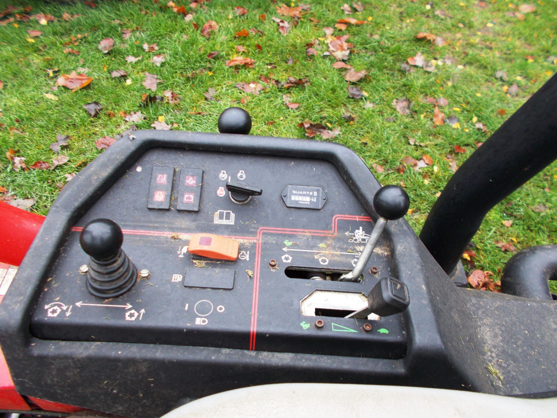 Toro Greensmaster 3250D 3-Gang Green Mower, 2010, 2103 hours - Image 10 of 11