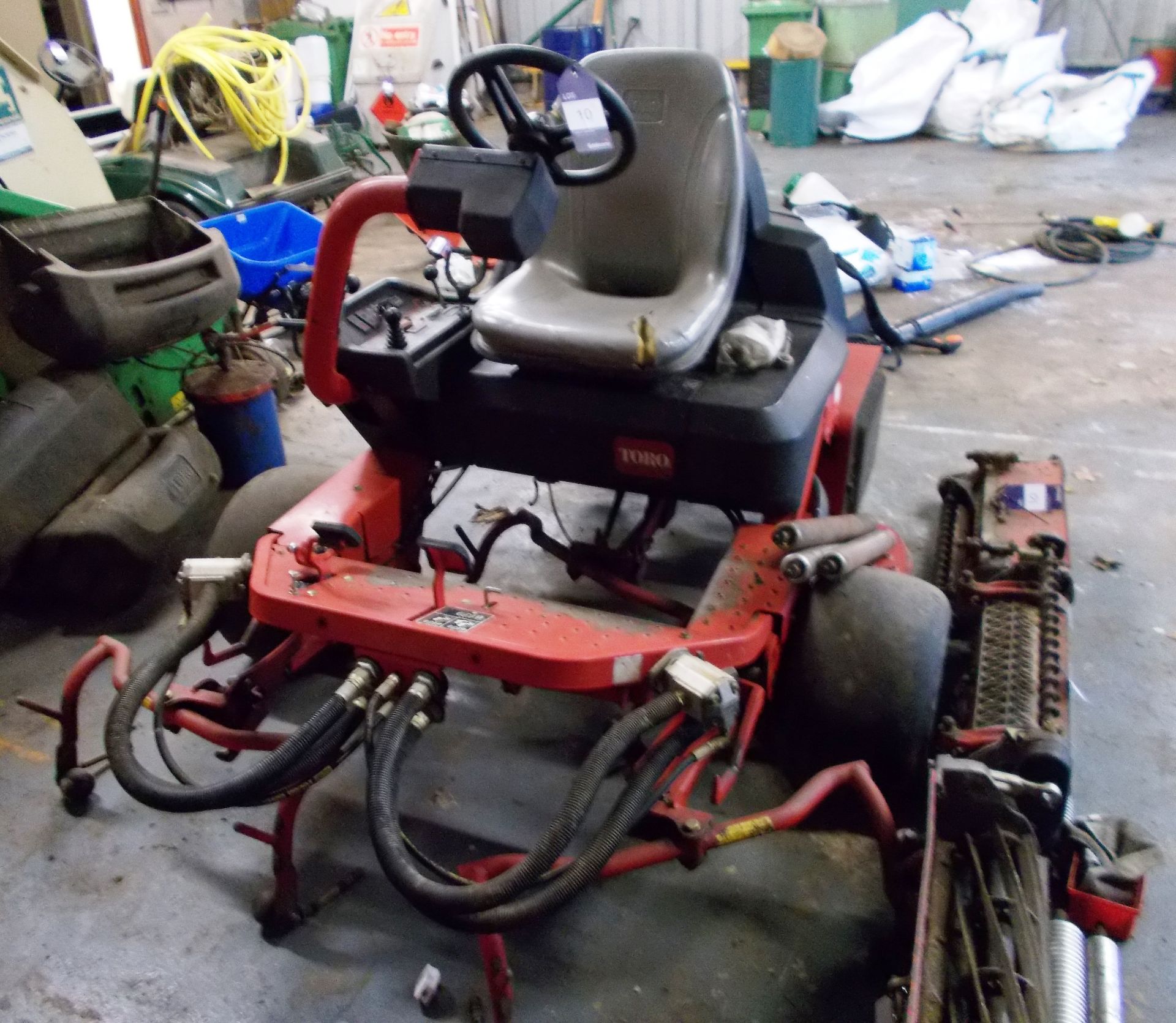 Toro Greensmaster 3250D Assembly (for spares), year of manufacture 2006, 2918 hours and 3 cutting - Image 3 of 3