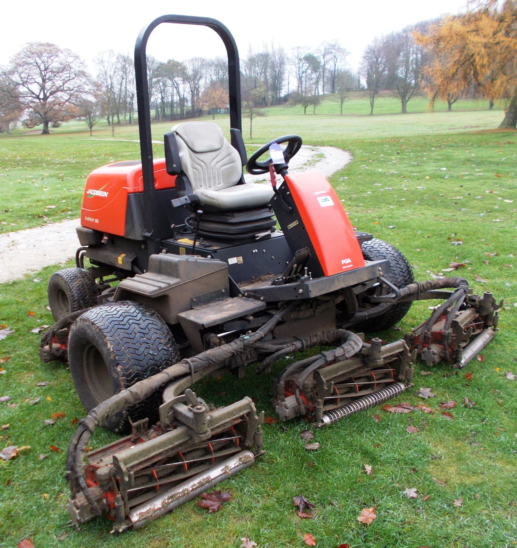 Jacobsen Ransomes 305 Fairway 5 head Ride On Mower, 2013, 2457 hours