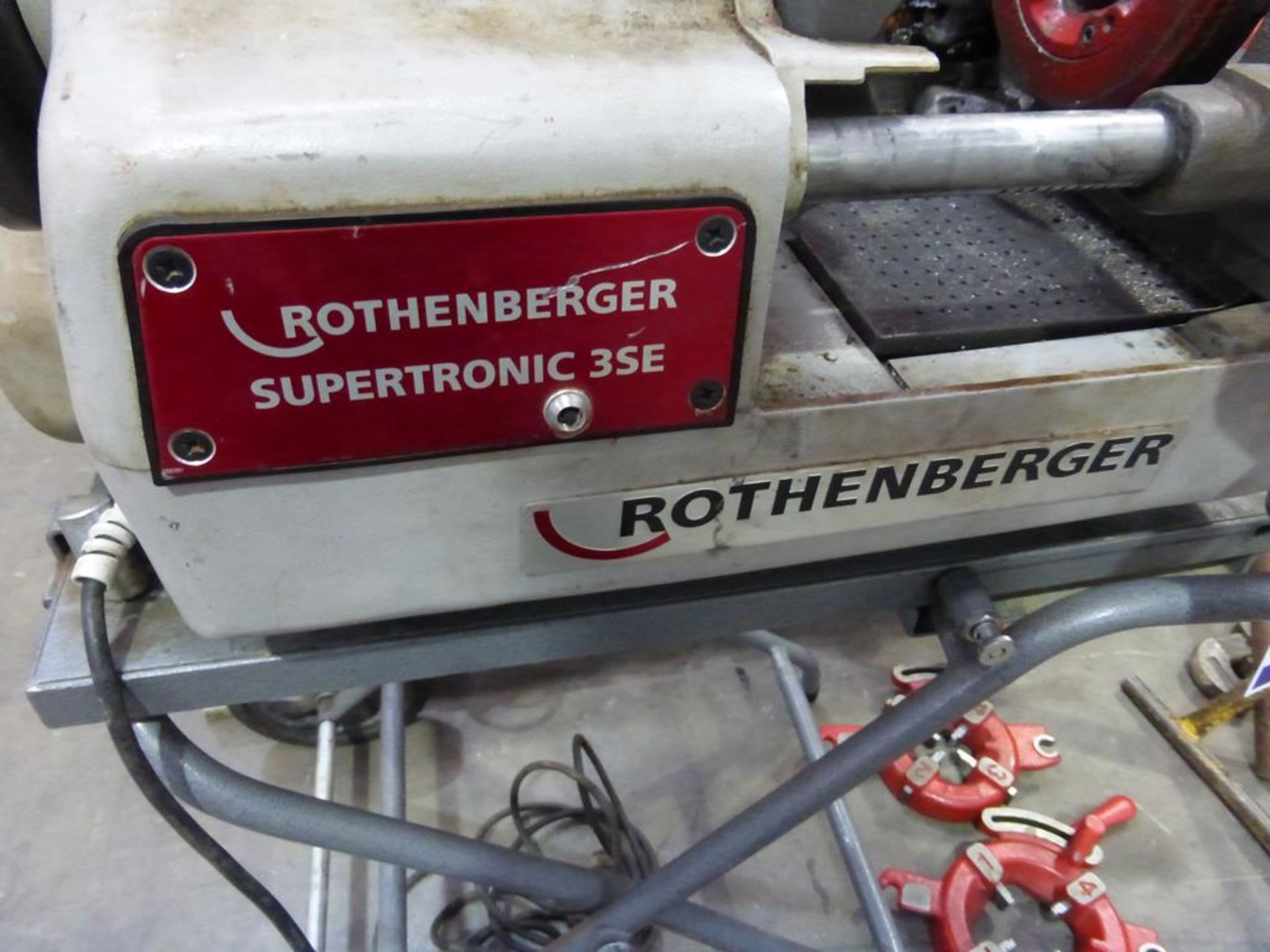 * Rothenberger Supertronic 3 SE Pipe Threading Machine c/w Stand etc. Please note there is a £5 plus - Image 3 of 8