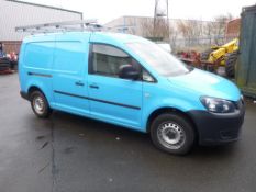 * 2011 Volkswagen Caddy 1598cc Diesel. Revenue Weight 2310Kg, fitted with Roof Rack and Internal