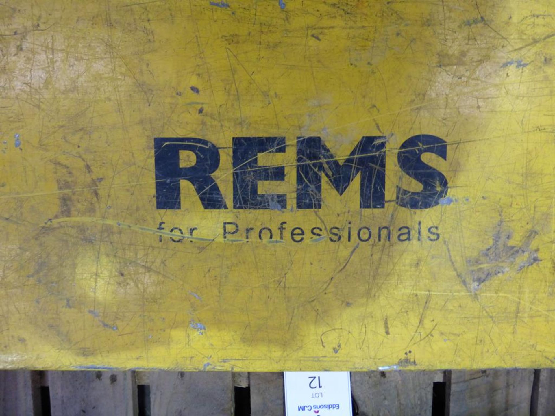 * A Rems Amigo 110V Threading Machines and Dies