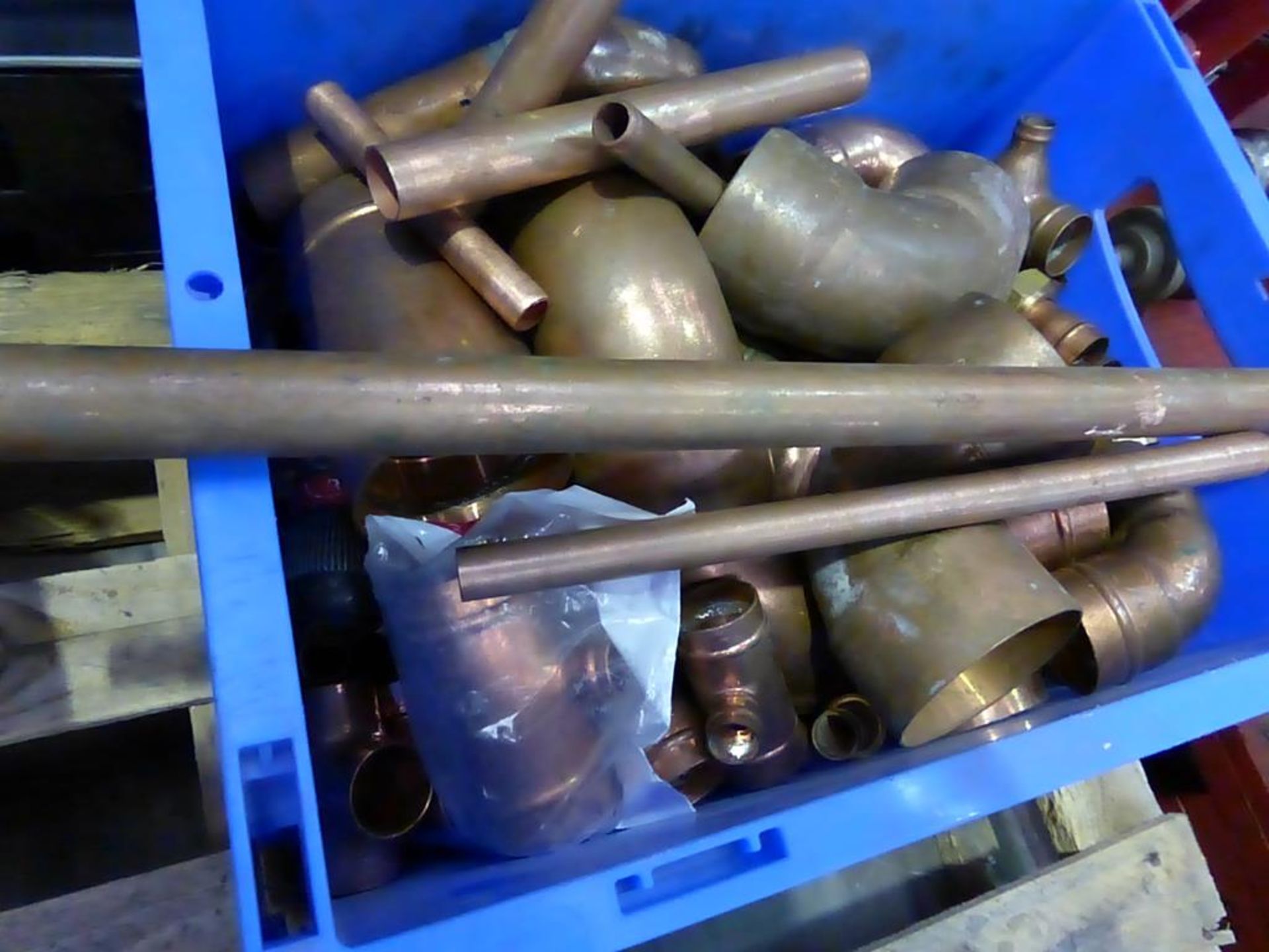 * A box and bucket full of Copper Attachment/Fitting Spares - Image 3 of 4