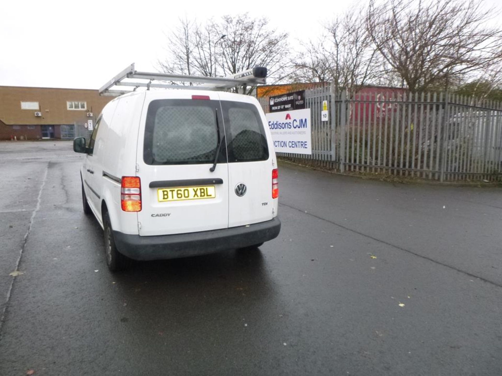 * 2011 Volkswagen Caddy 1598cc Diesel, Revenue Weight 2175Kg, fitted with Rail Rack and Internal - Image 7 of 13