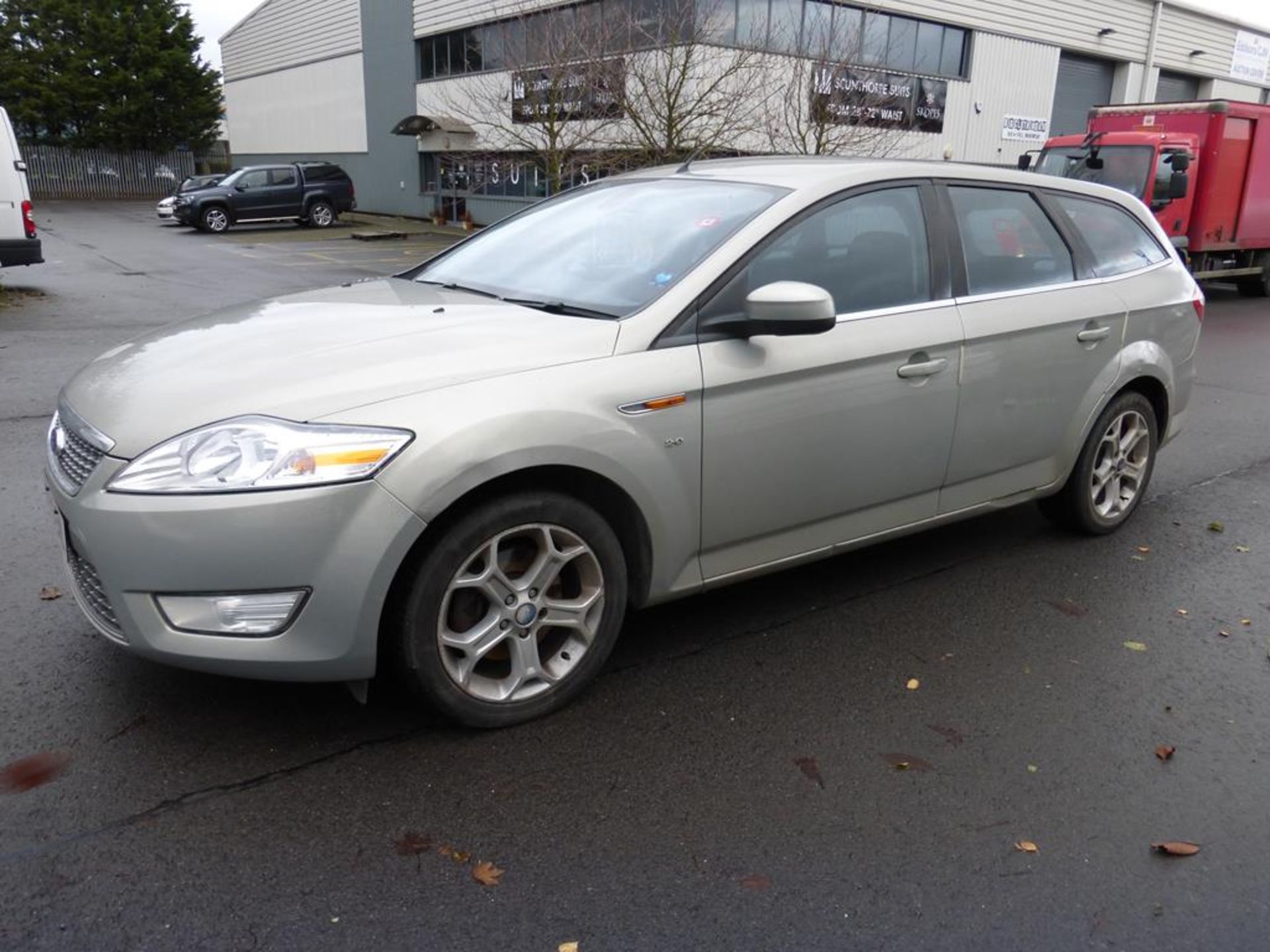 2010 Ford Mondeo Titanium 1997cc Diesel, 5 Door Estate, fitted with Tow Bar, Registration YP10 - Image 4 of 12