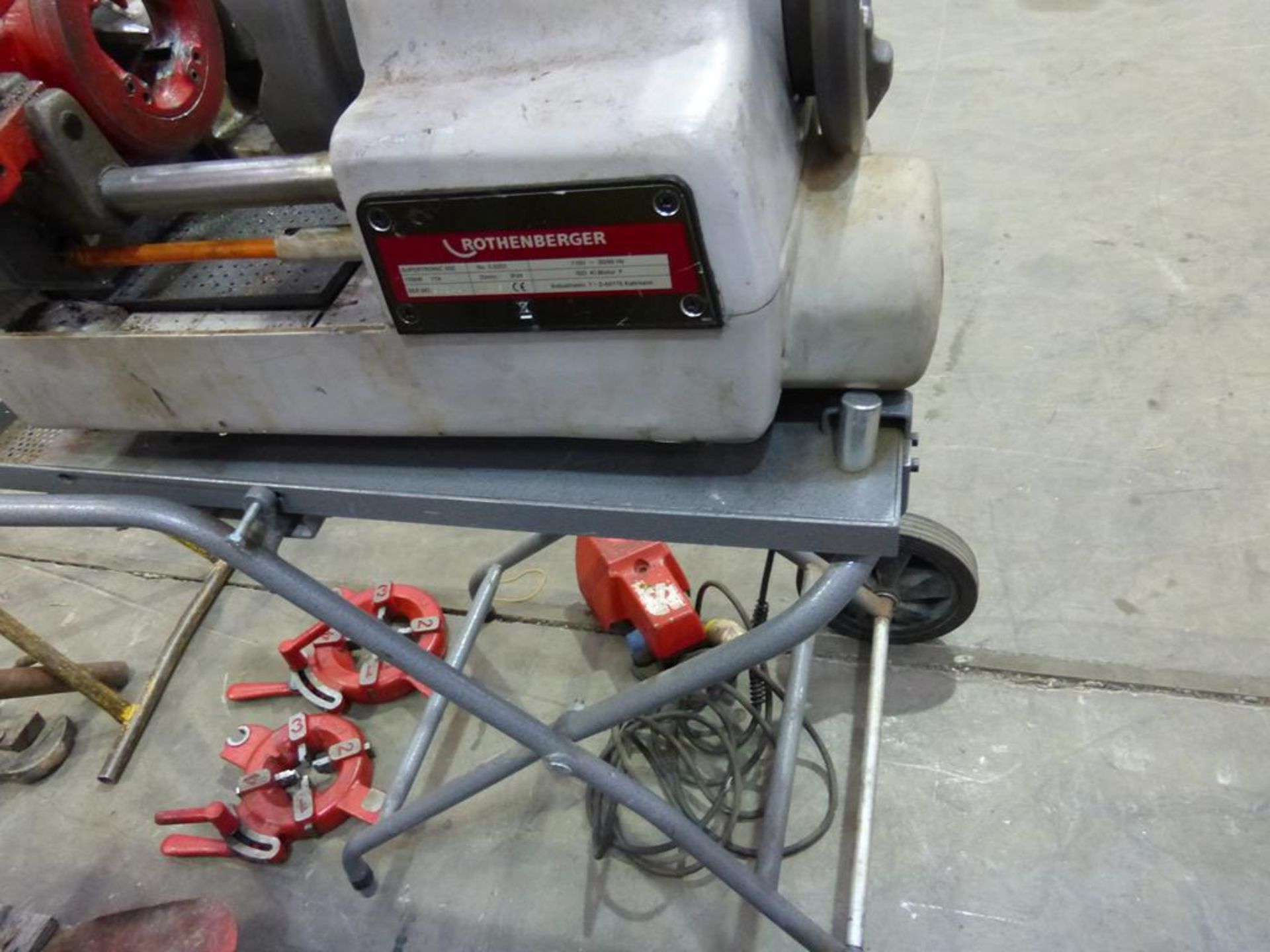 * Rothenberger Supertronic 3 SE Pipe Threading Machine c/w Stand etc. Please note there is a £5 plus - Image 5 of 8