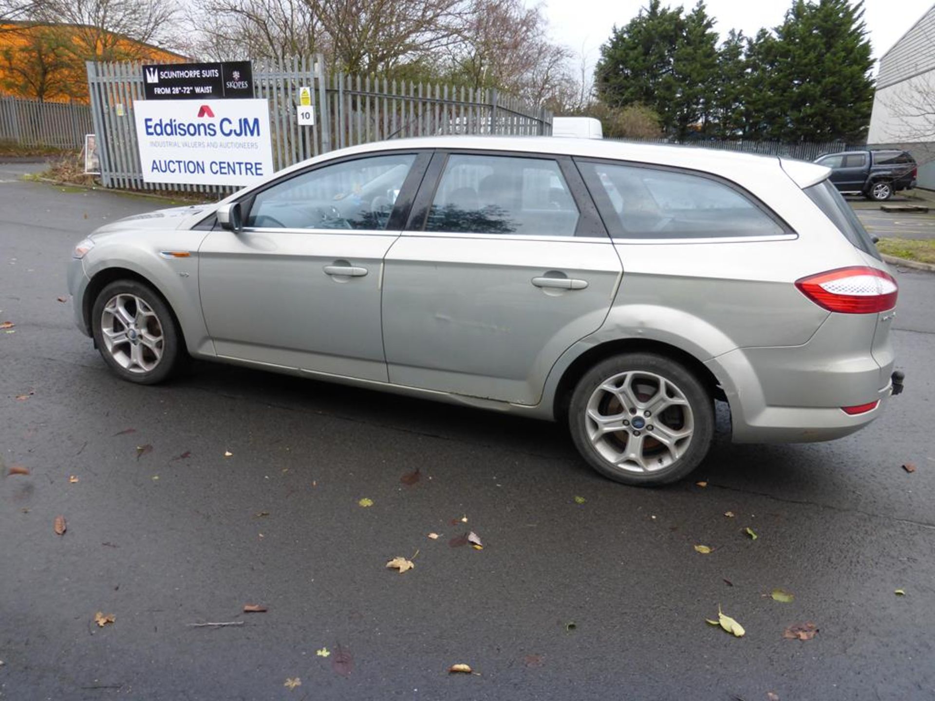 2010 Ford Mondeo Titanium 1997cc Diesel, 5 Door Estate, fitted with Tow Bar, Registration YP10 - Image 5 of 12