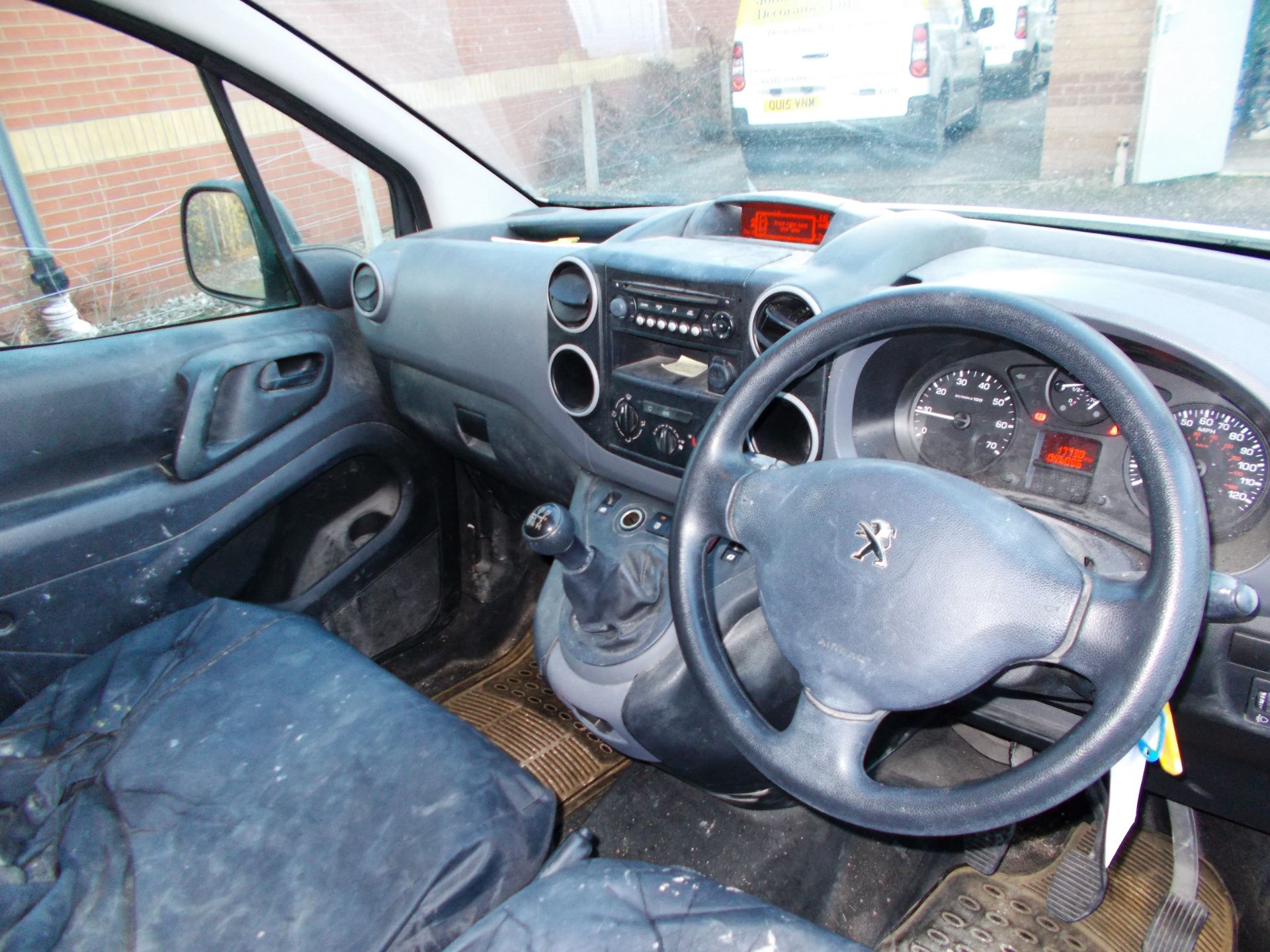 Peugeot Partner 625 Profession L1 HDI Panel Van, registration OU15 VNL, first registered 30 March - Image 8 of 11