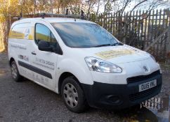 Peugeot Partner 625 Profession L1 HDI Panel Van, registration OU15 VNL, first registered 30 March