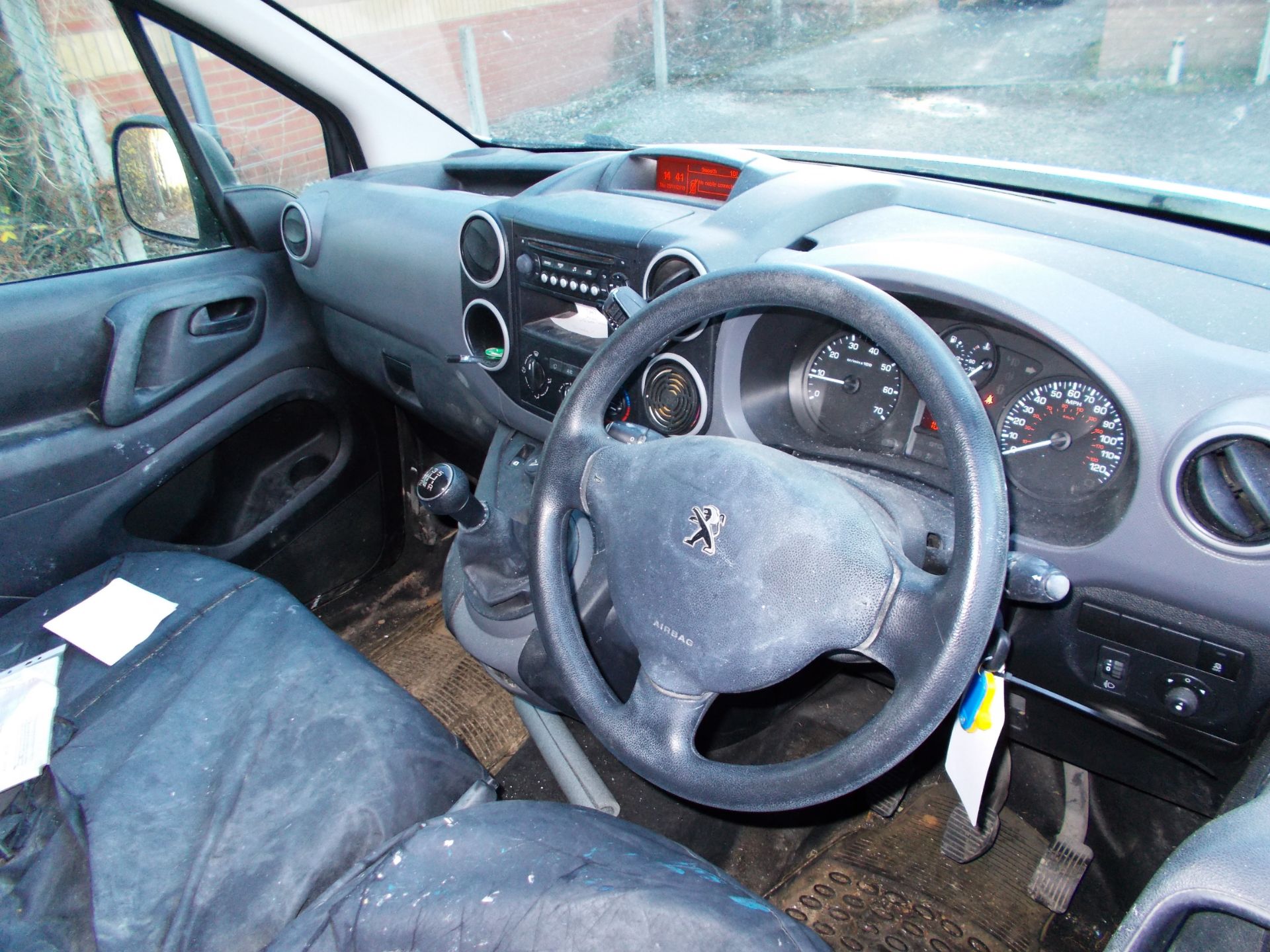 Peugeot Partner 625 Profession L1 HDI Panel Van, registration OU15 VNM, first registered 30 March - Image 8 of 11