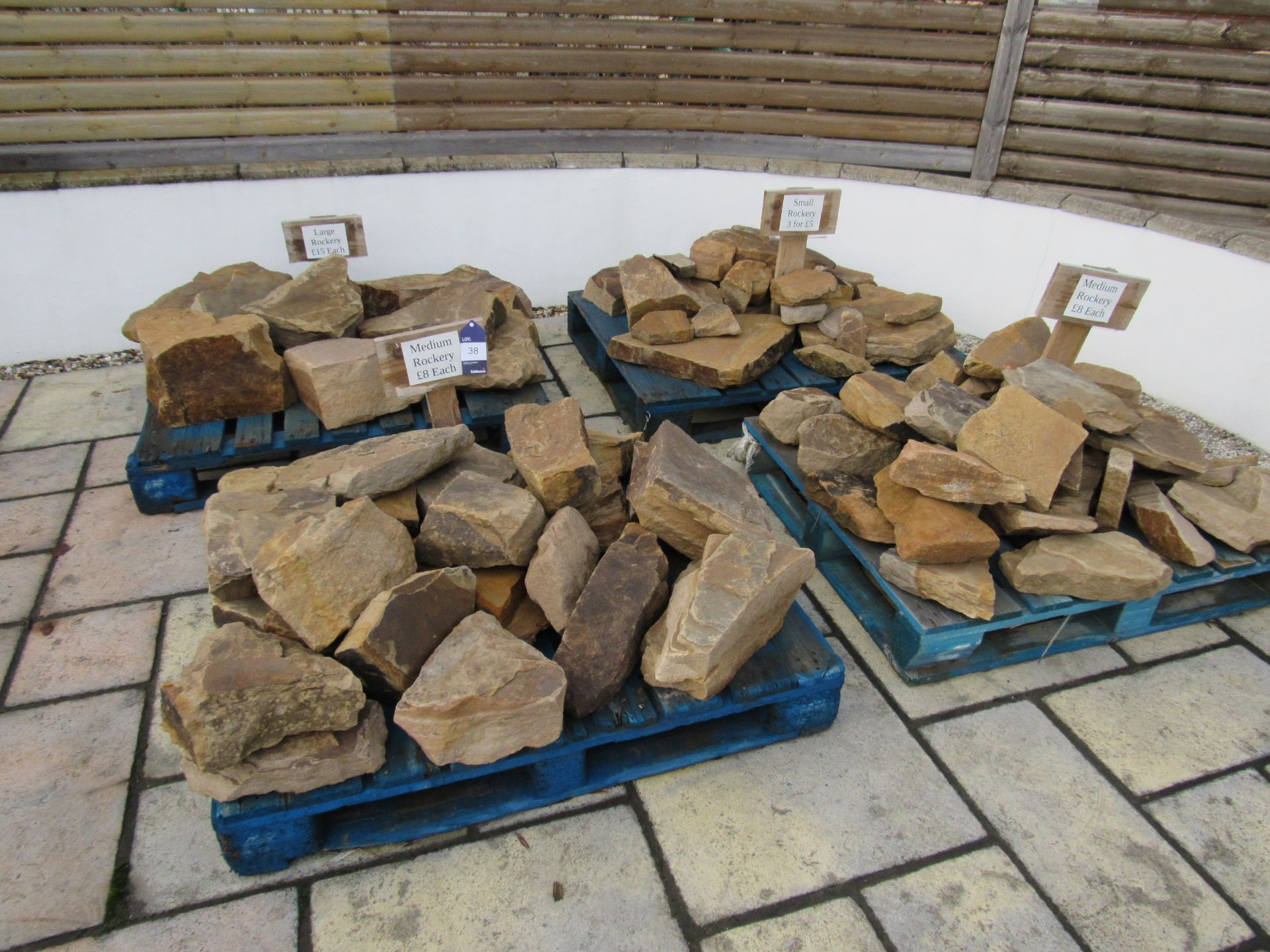 Quantity Yorkstone to 4 pallets