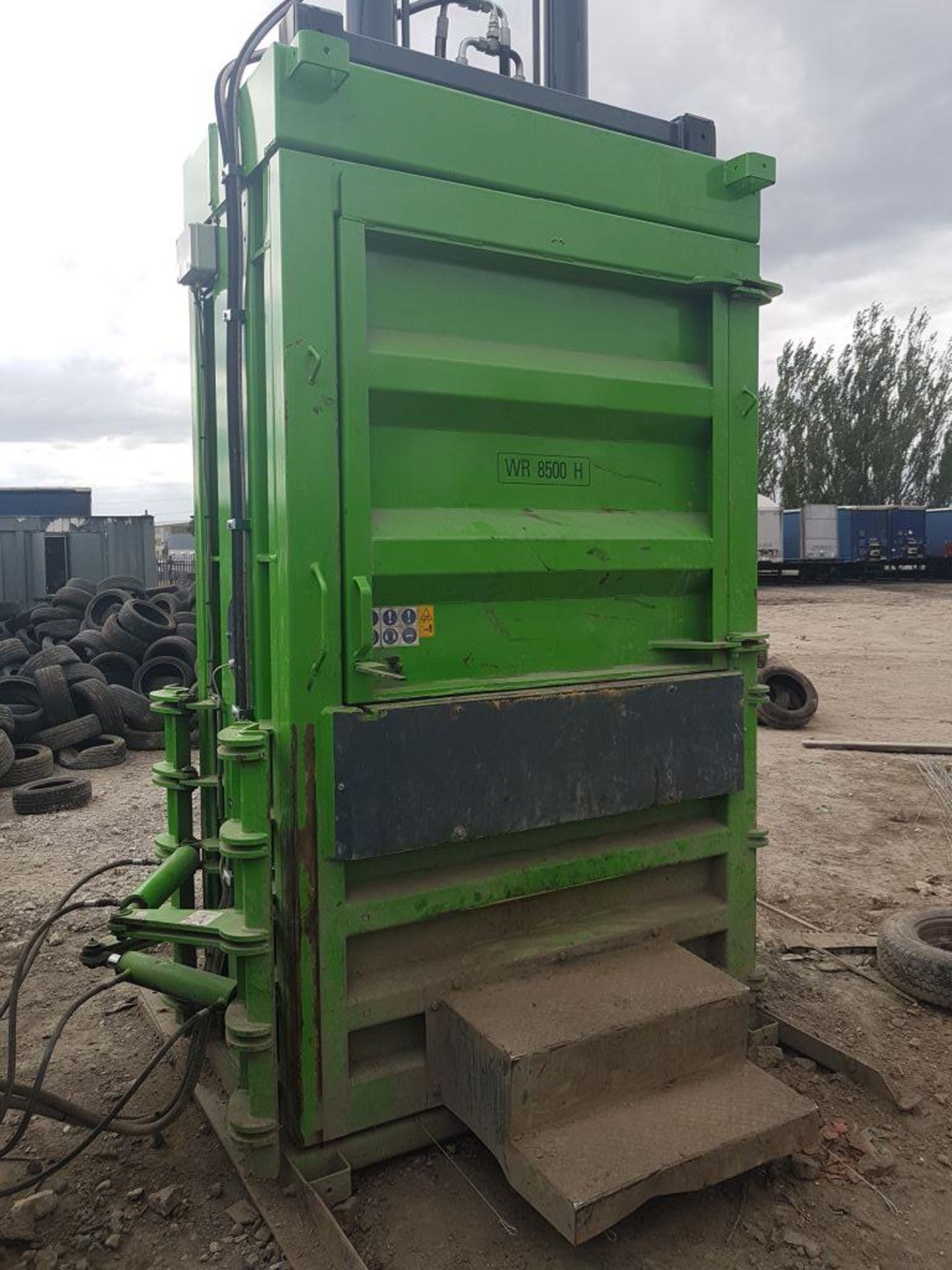 * 2017 LSM V 85 High Capacity Tyre Baler. - Image 3 of 8