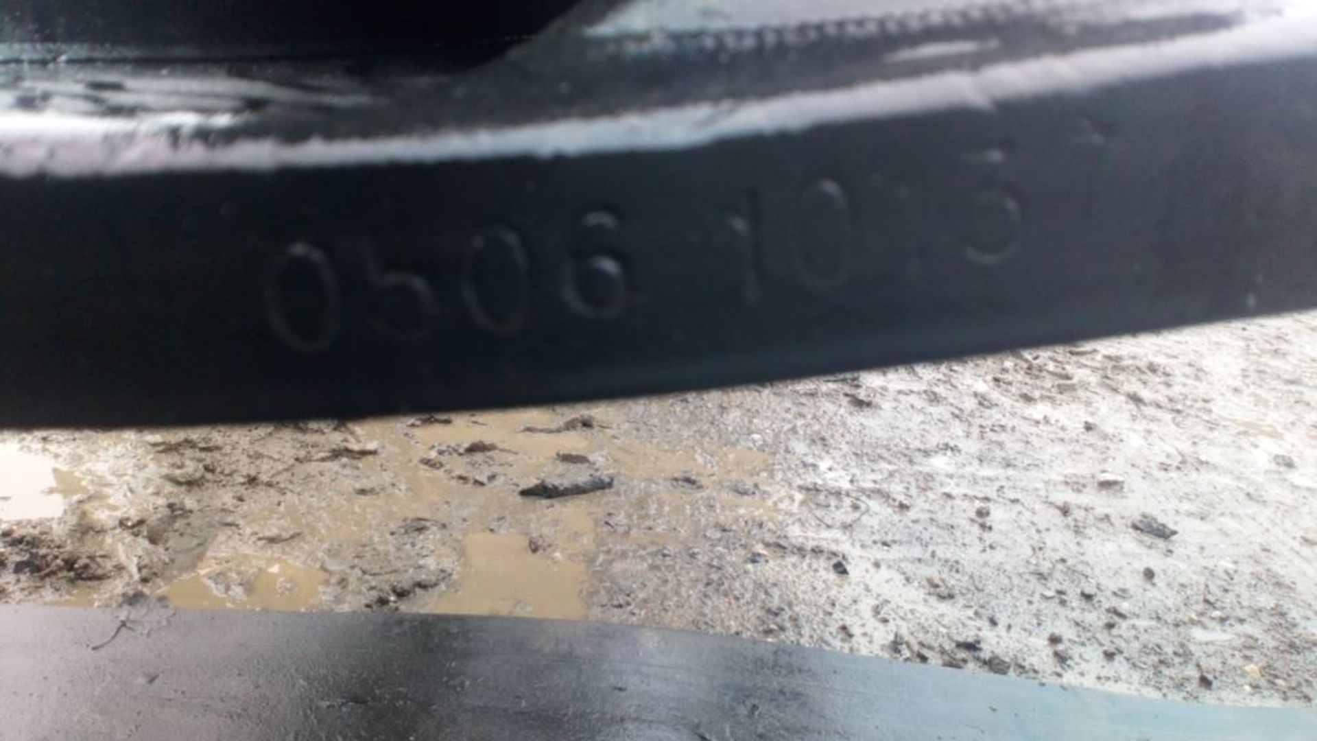 Used rubber tracks, 2 pairs - Image 5 of 6