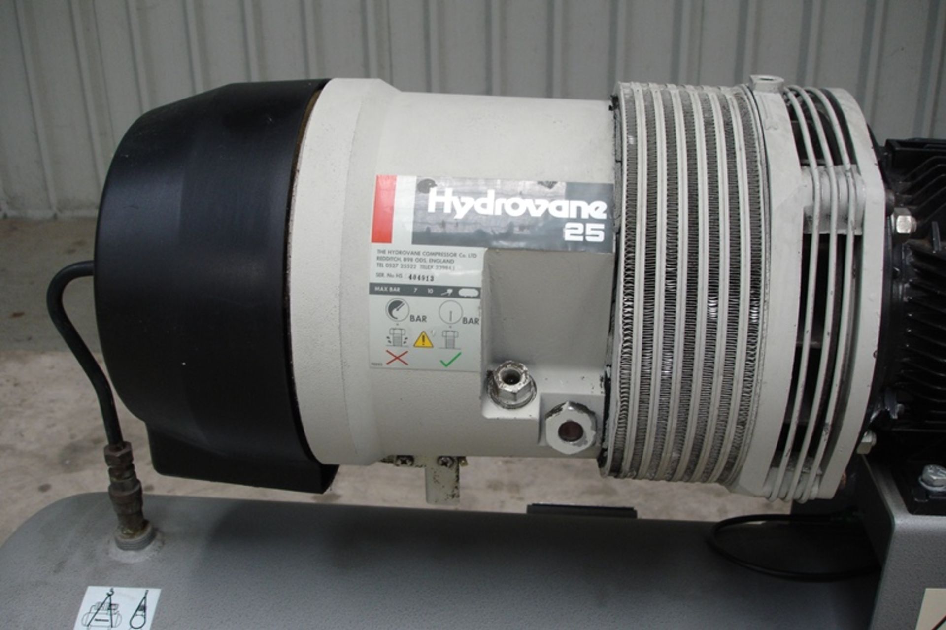 Hydrovane Tank Mounted Compressor - Image 4 of 4