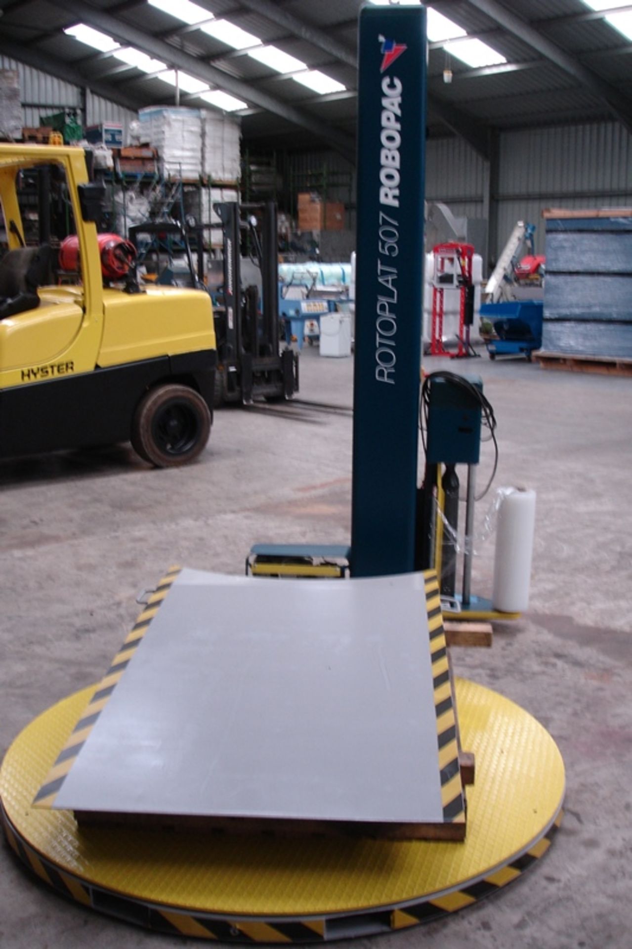 Robopack Automatic Pallet Wrapper With Built in Weigher - Image 5 of 8