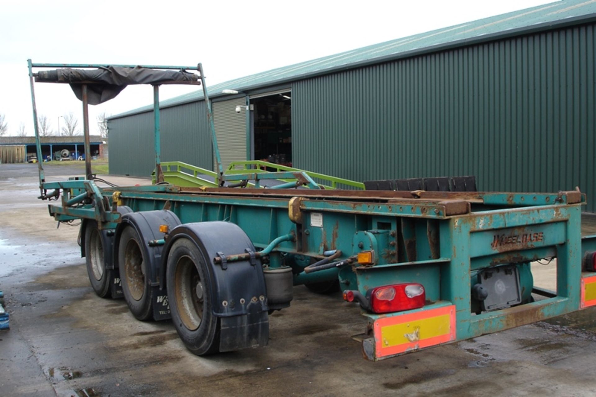 Tri-Axle Skip Trailer ( GW ) 24000kgs - Image 4 of 6