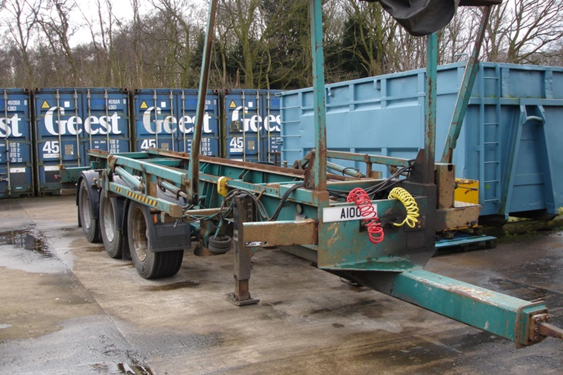 Tri-Axle Skip Trailer ( GW ) 24000kgs