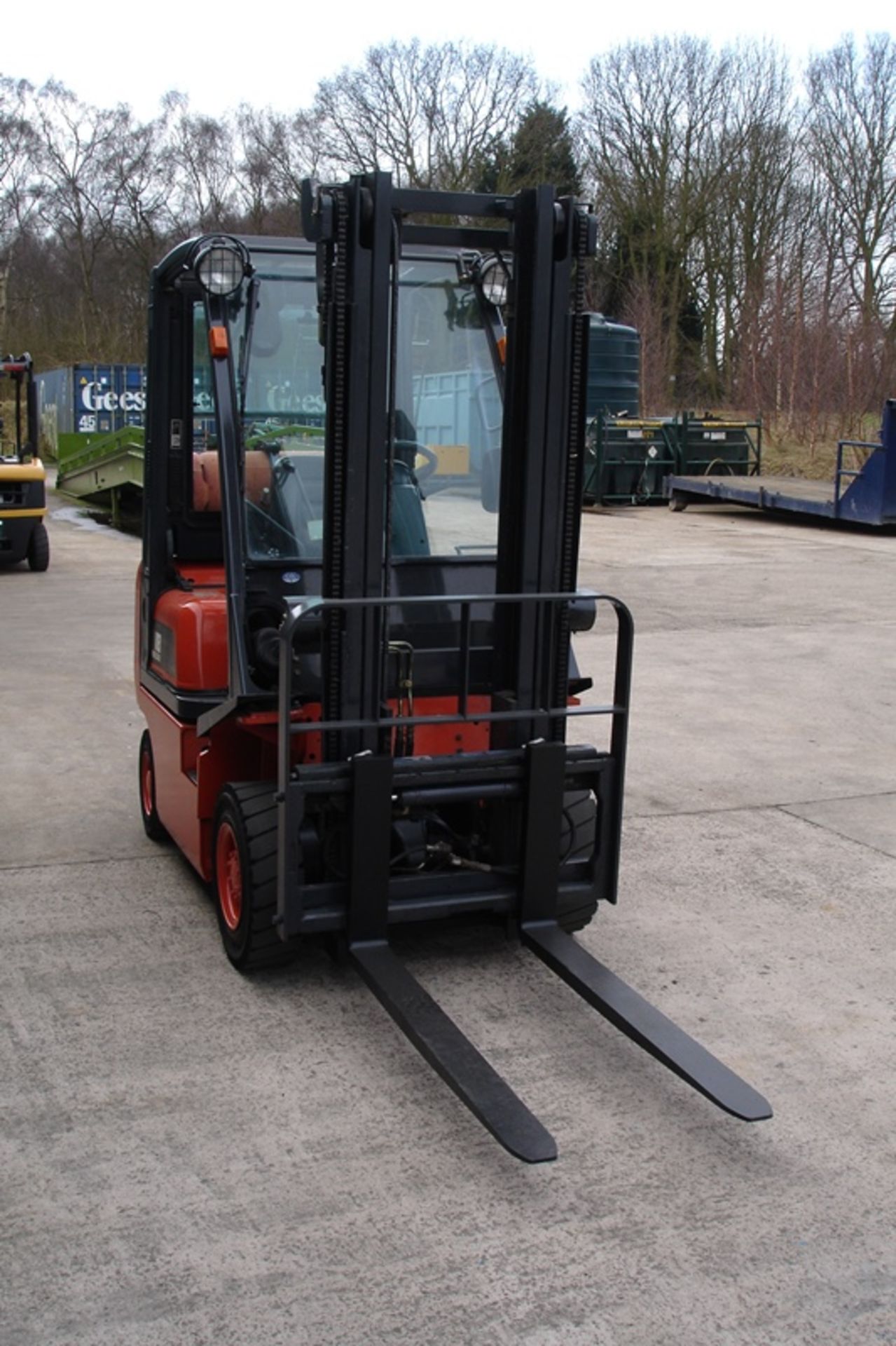 Nissan 1.8 Ton Forklift - Image 4 of 6