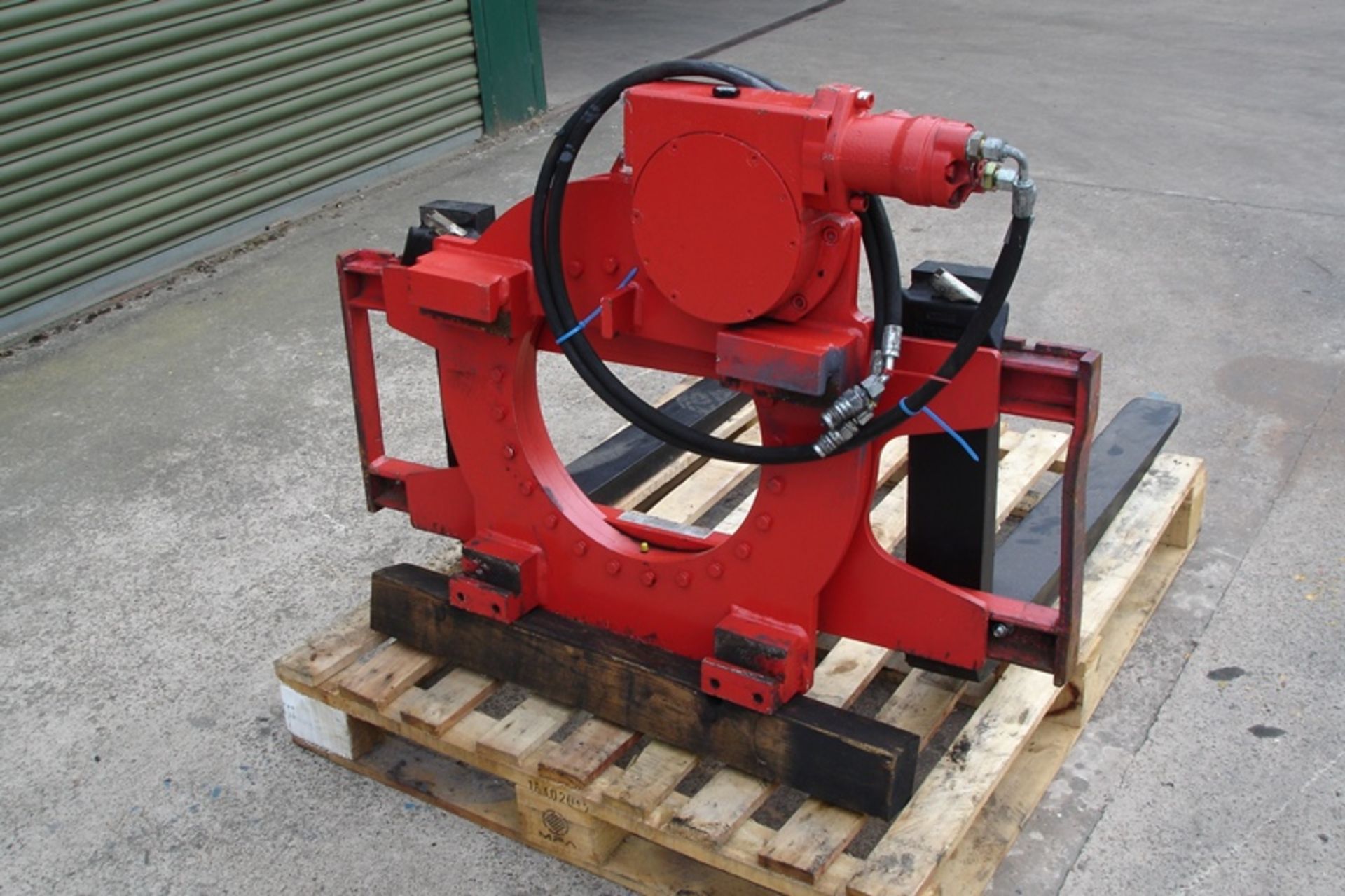 SMC Euro Clamp Pallet Rotator - Image 3 of 4