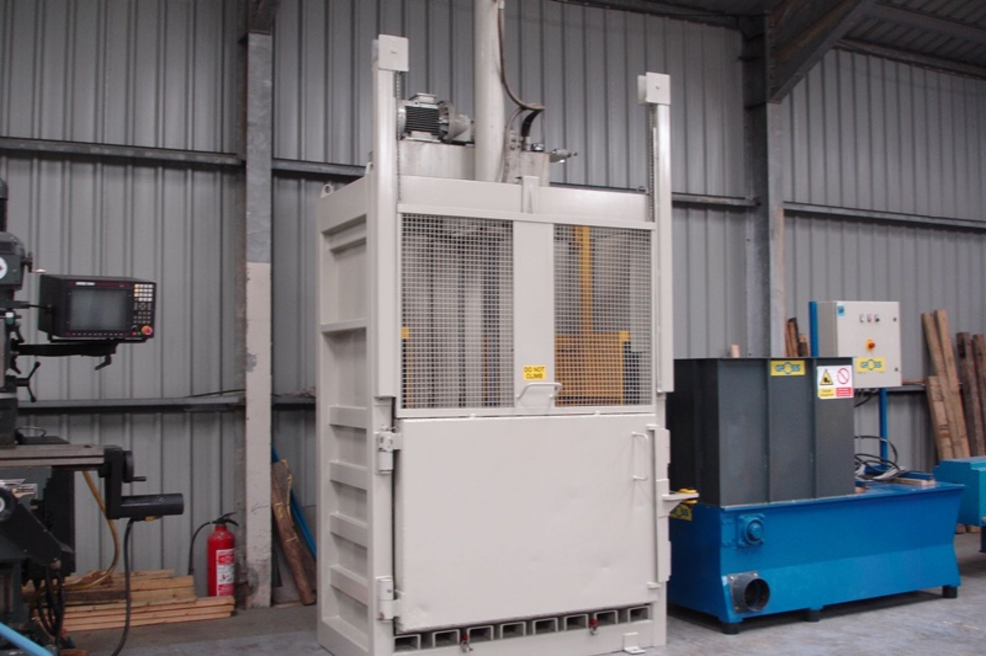 BRG Mill Size Hydraulic Baler/Compactor - Image 2 of 5