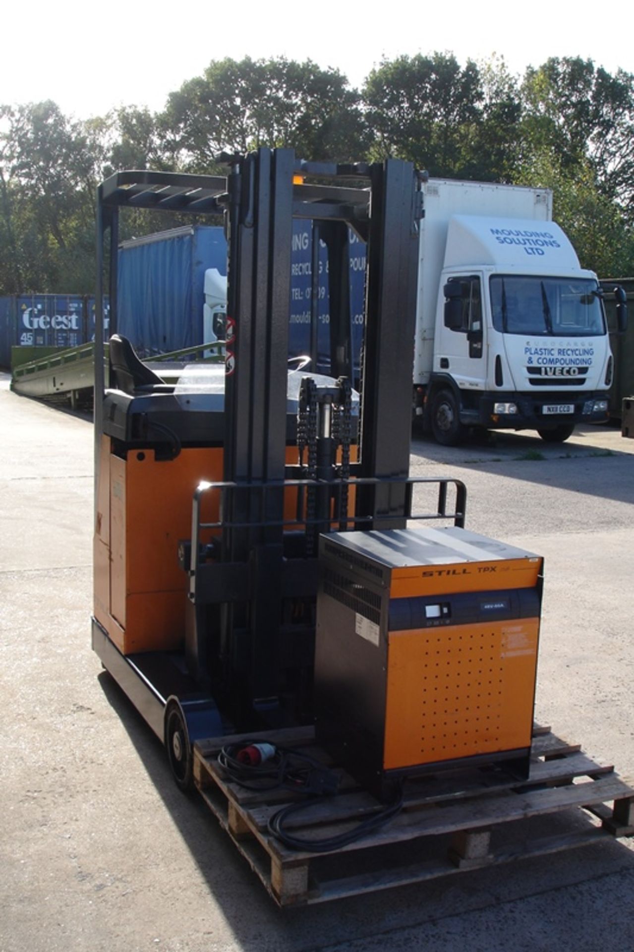 Still FM14 Reach Truck - Image 4 of 6