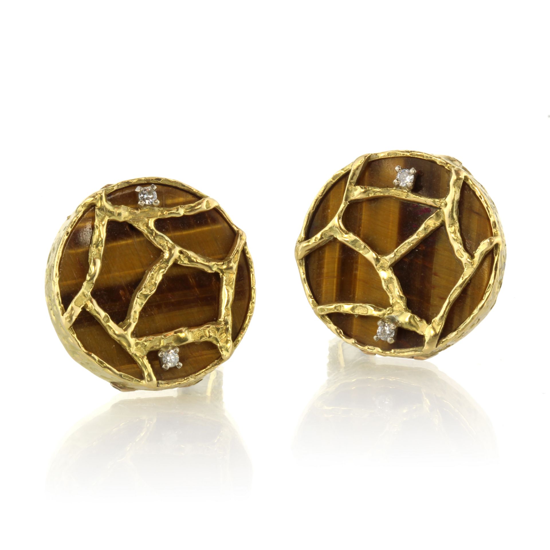 CHARLES DE TEMPLE A pair of vintage tiger's eye and diamond cufflinks by Charles de Temple circa