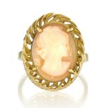 An antique carved cameo ring in 18ct yellow gold carved to depict the bust of a lady within a