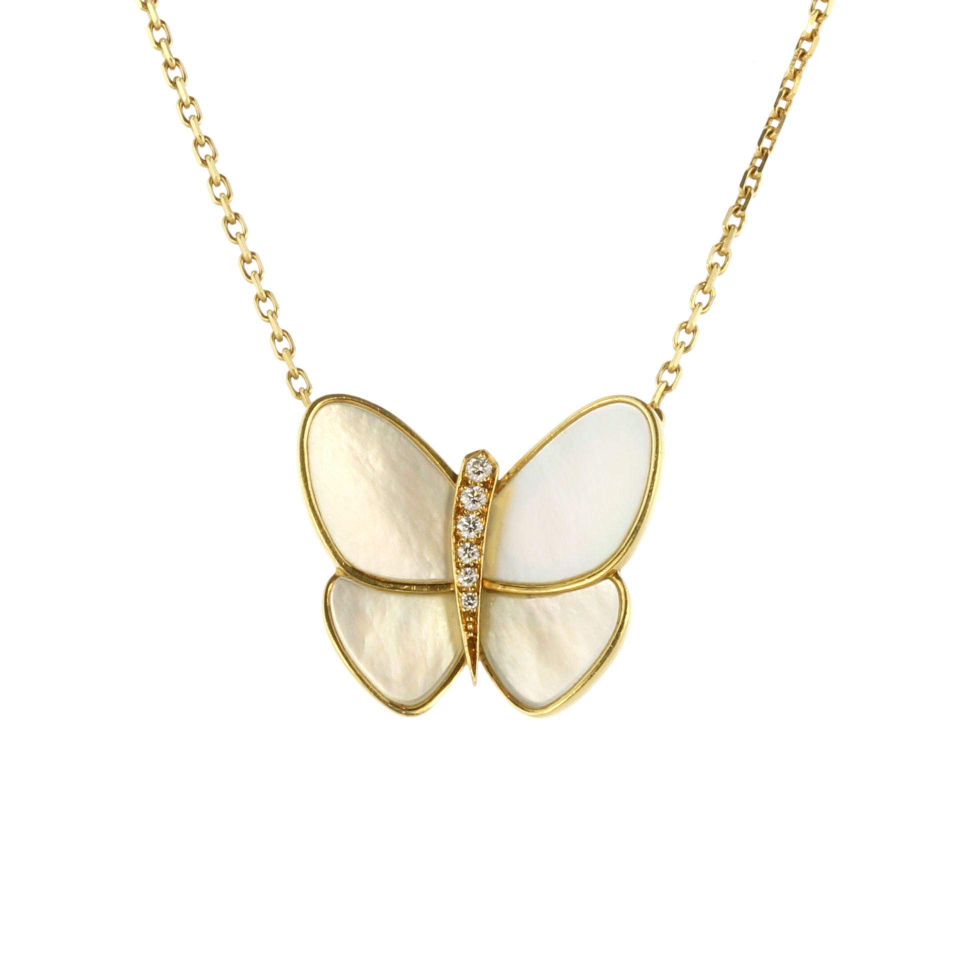 VAN CLEEF & ARPELS A mother of pearl and diamond butterfly / papillon pendant / necklace in 18ct