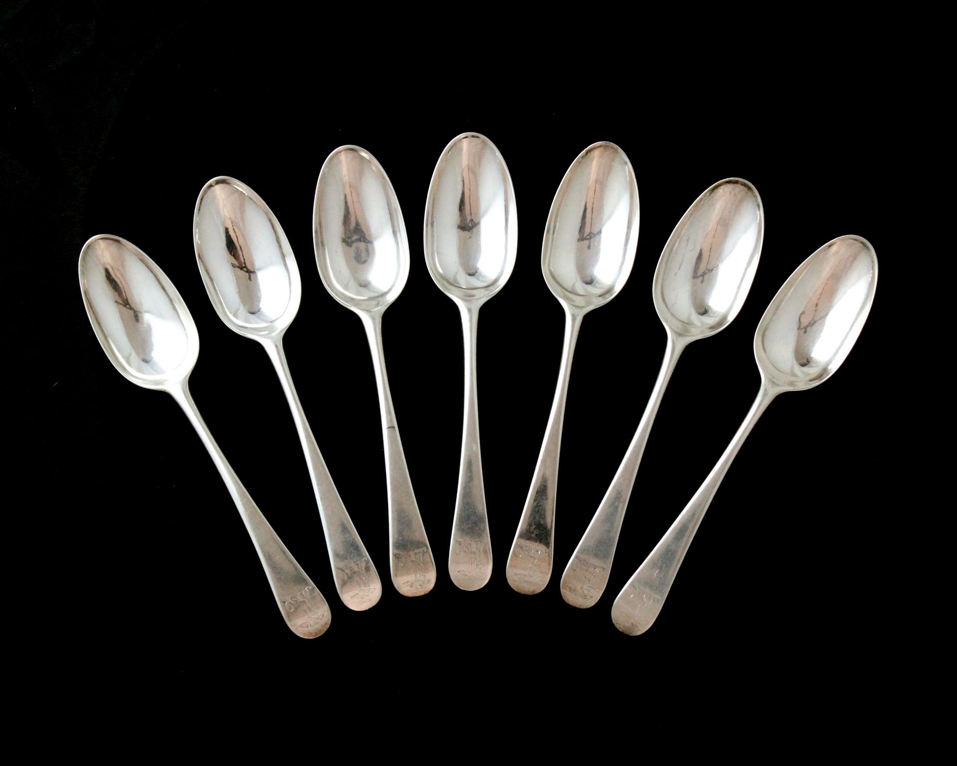 A set of seven antique George II Sterling Silver tablespoons by Isaac Callard circa 1750 in Old