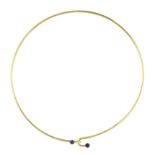 A VINTAGE TORC NECKLACE, GUCCI CIRCA 1977 in yellow gold, the plain metal band fastening with hook