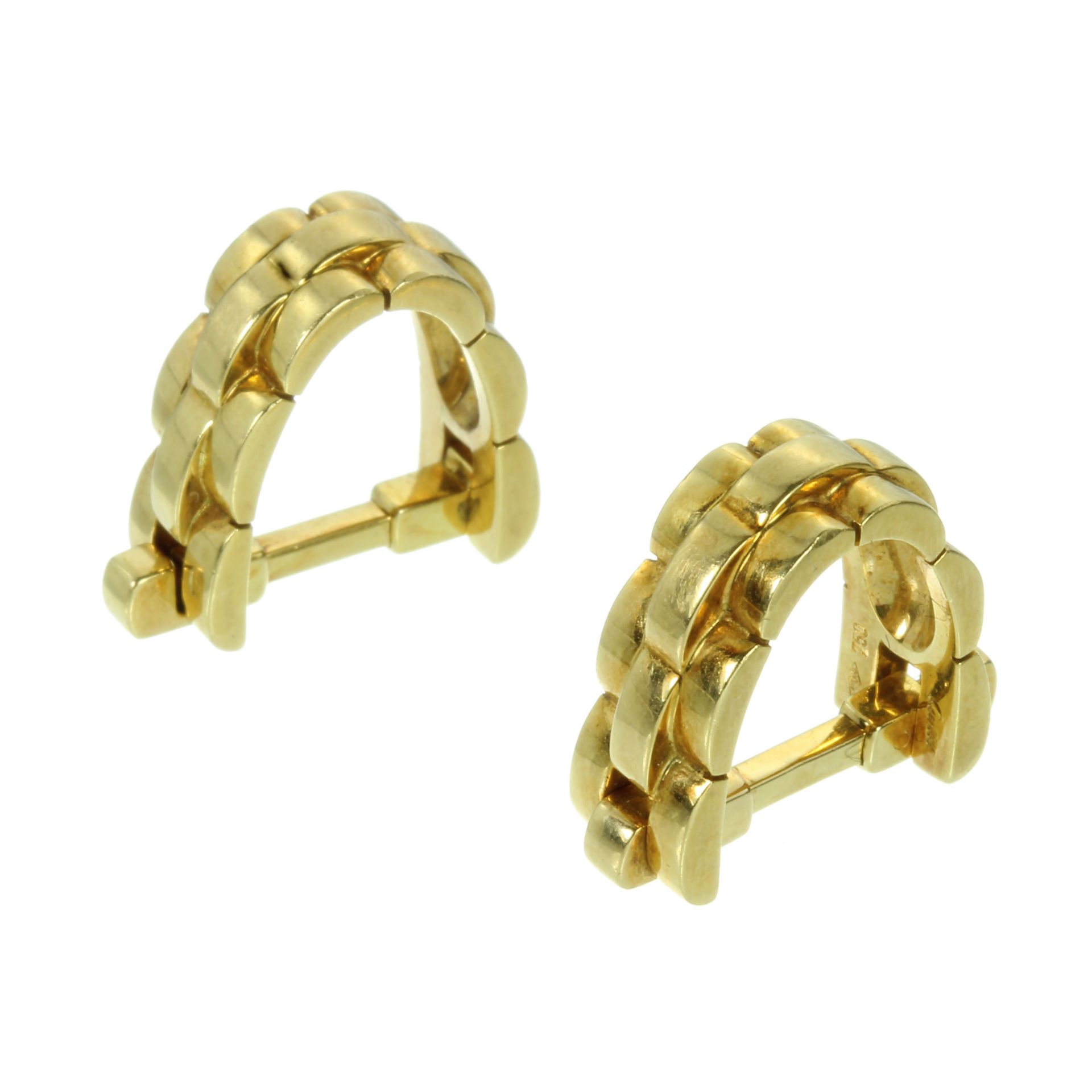 A PAIR OF VINTAGE MAILLON CUFFLINKS BY CARTIER in 18ct yellow gold, each designed as a gold link