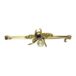 AN ANTIQUE SAPPHIRE AND PEARL INSECT BROOCH in high carat yellow gold, set to the plain bar body