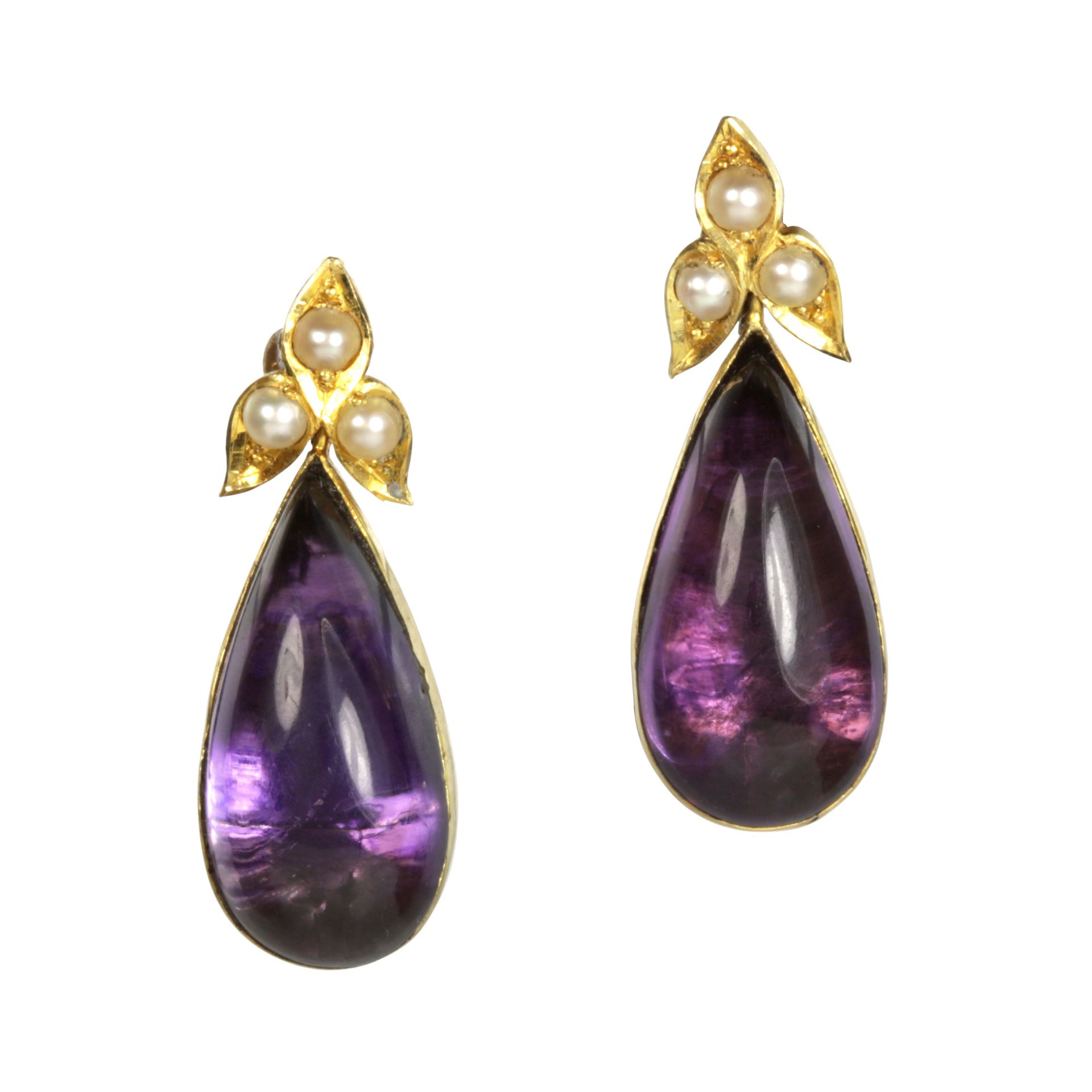 A PAIR OF AMETHYST AND PEARL DROP EARRINGS in yellow gold, each set with a teardrop cabochon