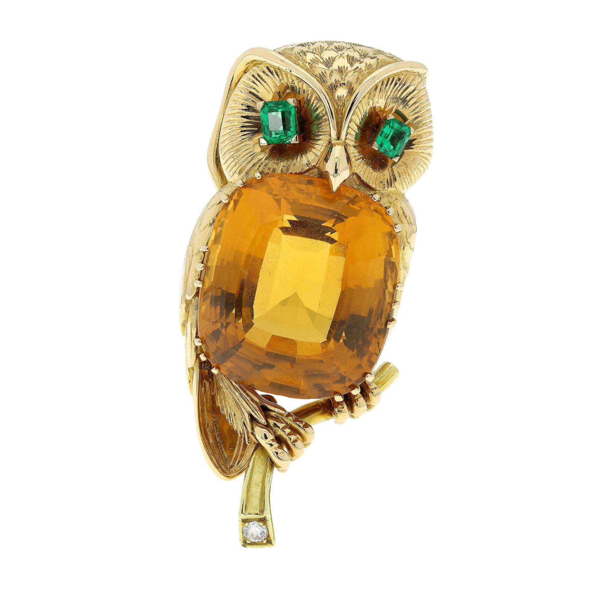 A VINTAGE CITRINE, EMERALD AND DIAMOND OWL BROOCH, CARTIER CIRCA 1980 in 18ct yellow gold modelled