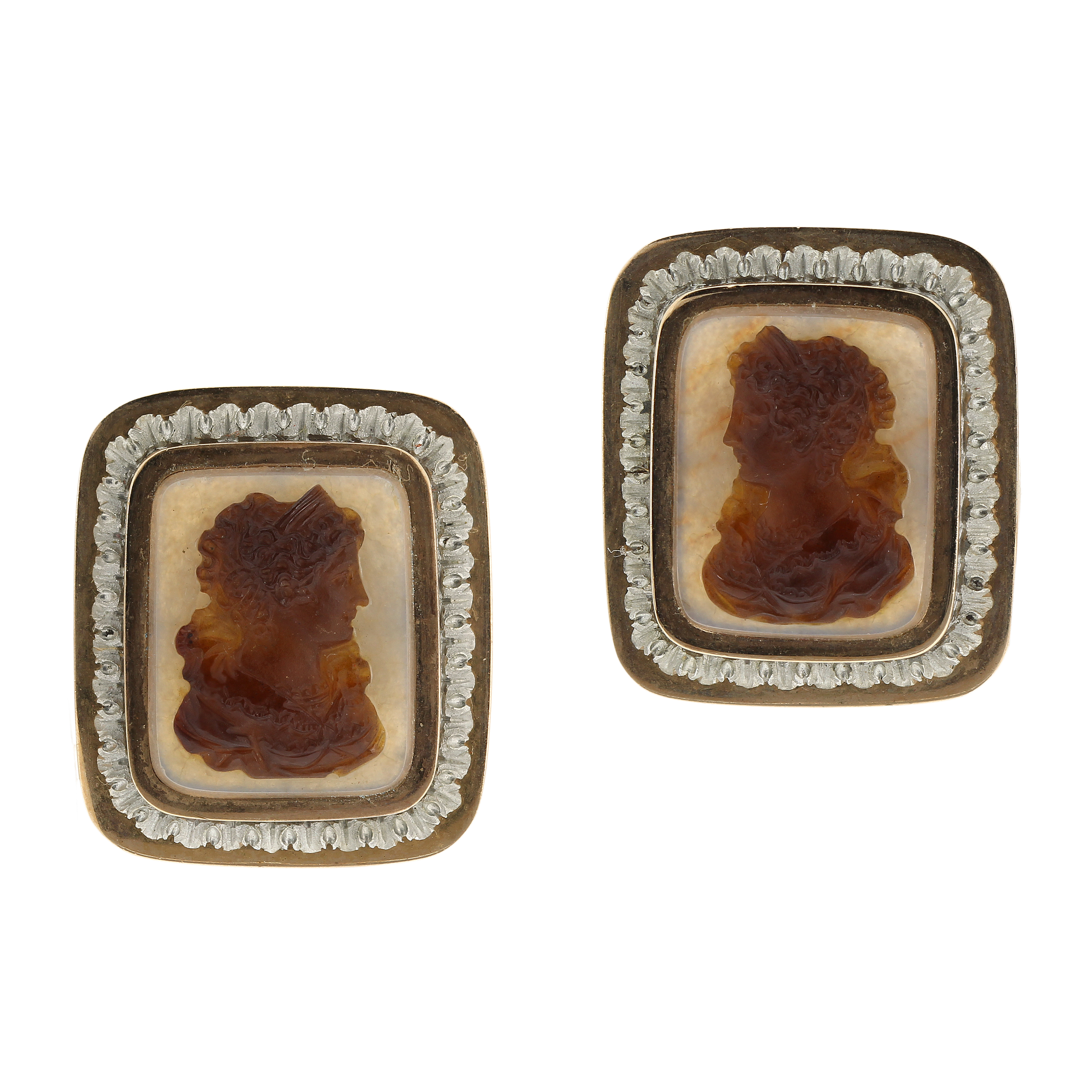 A PAIR OF ANTIQUE CAMEO CUFFLINKS / CAPE CLIPS in 18ct yellow gold, each cushion shaped face set