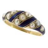 AN ANTIQUE PEARL, ENAMEL AND HAIRWORK MOURNING RING in high carat yellow gold, the bevelled body