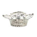 AN ANTIQUE EDWARDIAN STERLING SILVER BON BON DISH BY REYNOLDS & WESTWOOD, BIRMINGHAM 1905 of