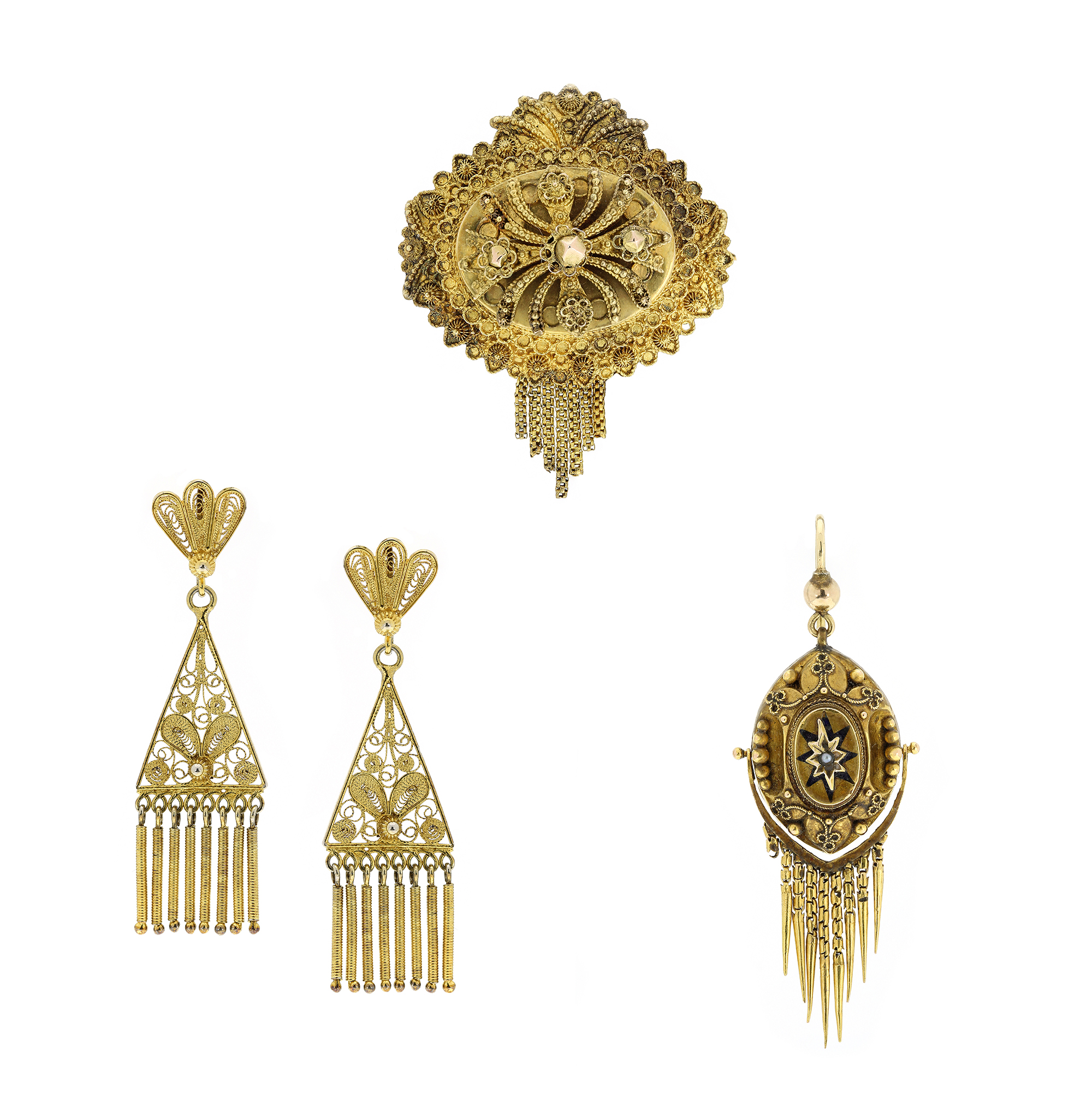 A MIXED LOT OF ANTIQUE JEWELLERY comprising a gold and enamel tassel earring, together with a