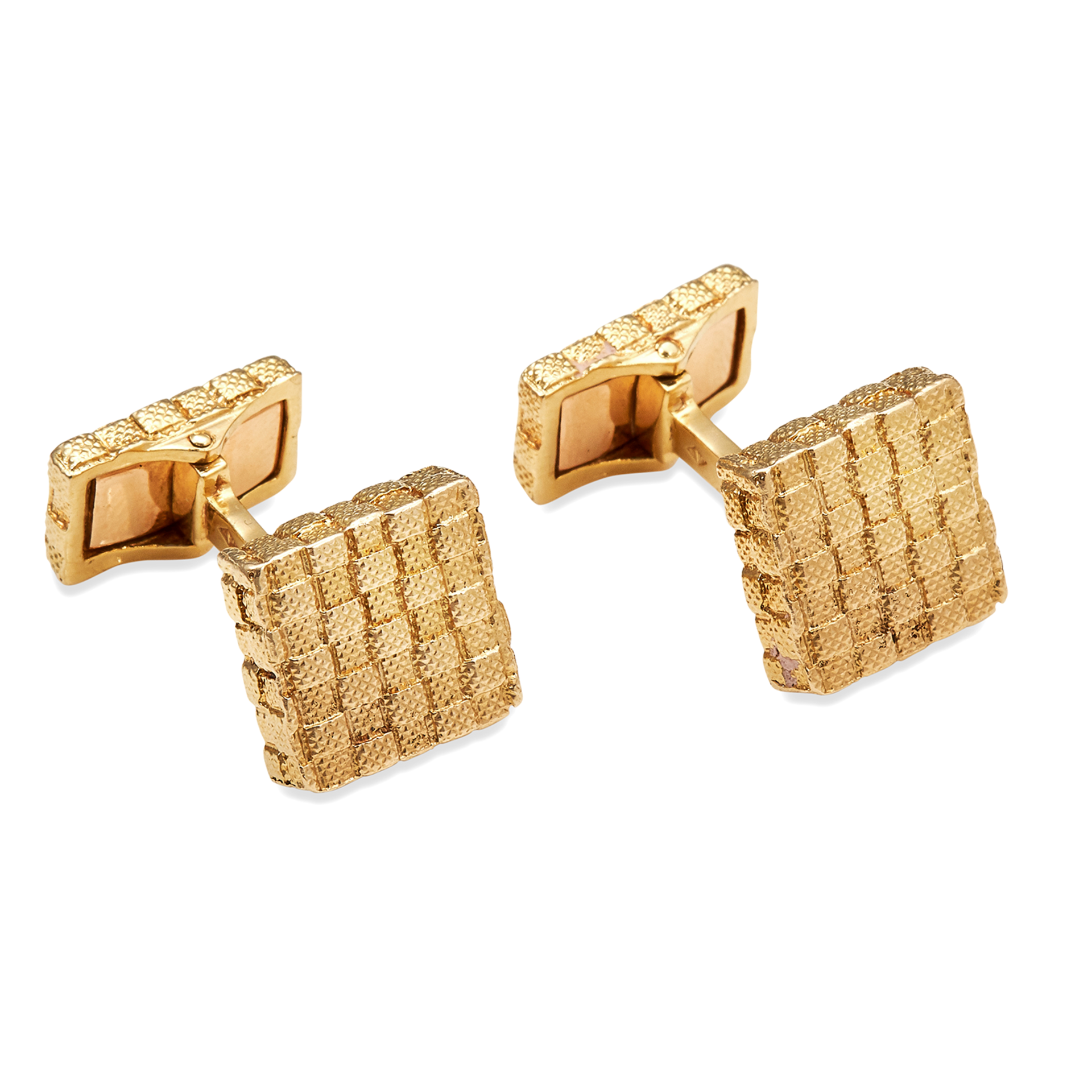 A PAIR OF CUFFLINKS, CARTIER CIRCA 1980 in 18ct yellow gold, each with basketweave decoration,